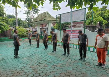 Koramil 0825/06 Gambiran Tingkatkan Soliditas dan Kebugaran Melalui Olahraga Rutin