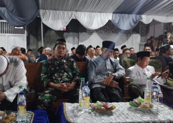 Pengajian Umum Haul KH. Ahmad Sulaiman dan KH. Darda Ahmad Berlangsung Khidmat di Banyuwangi