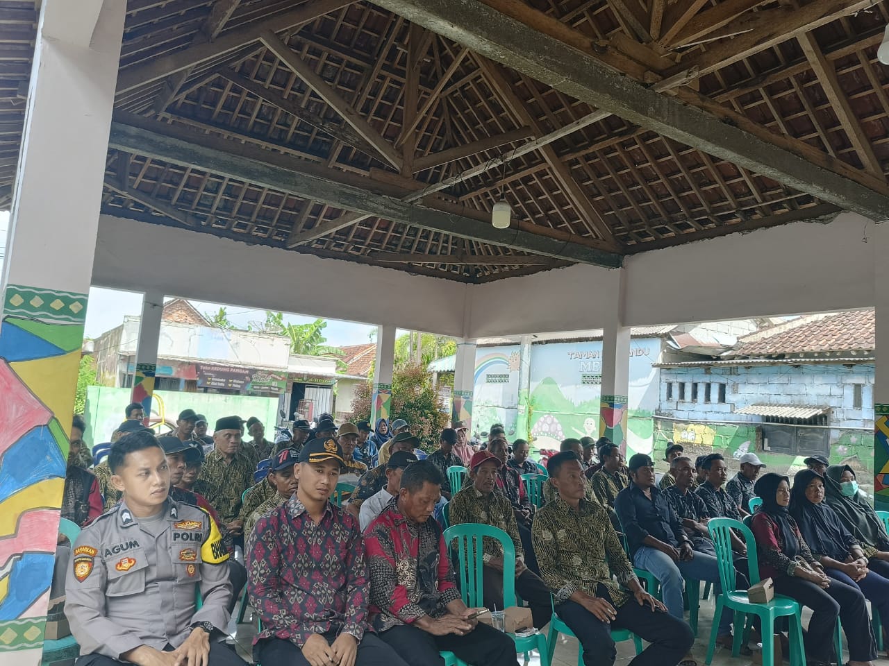 Babinsa Desa Sambimulyo Hadiri Sosialisasi Bahaya Narkoba di Kedungrejo
