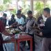 Babinsa Kedungringin Rayakan Keberhasilan Pilkada Serentak 2024 di Balai Desa