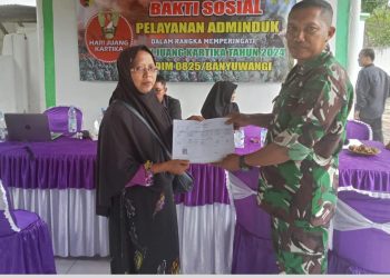 Bakti Sosial Pelayanan Adminduk Meriahkan Hari Juang Kartika ke-79 di Koramil 14/Kabat