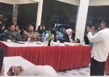 Edukasi Bahaya Penyakit Menular dan Pernikahan Usia Dini di Desa Paspan
