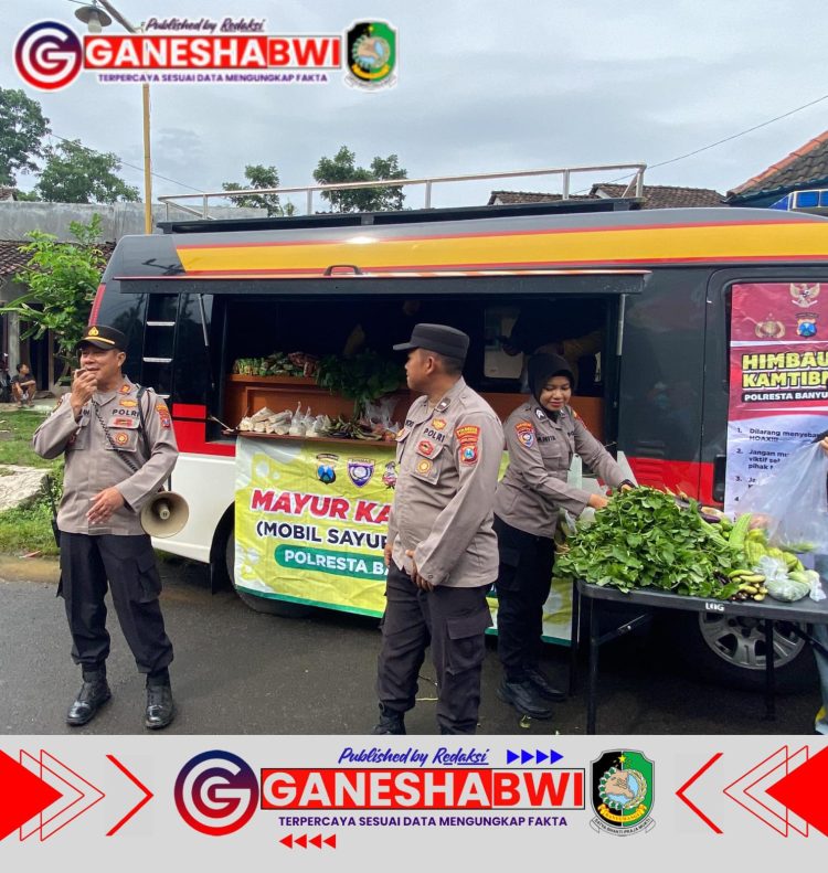 Mobil Mayur Kamtibmas Polresta Banyuwangi: Patroli Sambil Berbagi, Warga Riang Hati