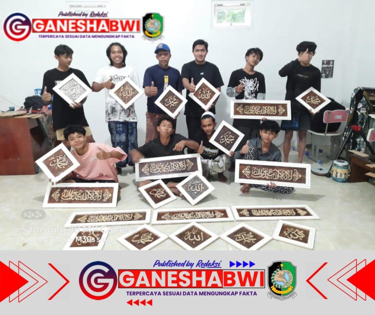 Santri Al Aziz Watukebo Dapatkan Pelatihan Kaligrafi Kayu sebagai Bekal Wirausaha