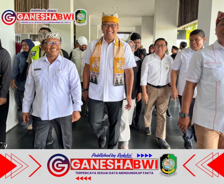 Dandim 0825/Banyuwangi Sambut Wakil Menteri Pertanian di Bandara Blimbingsari