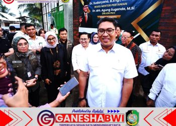 Wamen Pertanian Kunjungi Peternakan Sapi Perah Modern di Banyuwangi