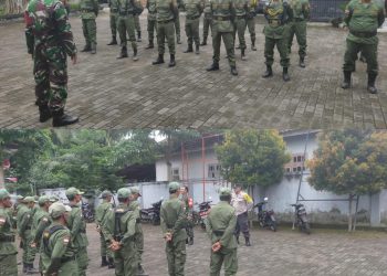 Tingkatkan Kapasitas Linmas, Babinsa Ringintelu Gelar Pelatihan PBB di Balai Desa