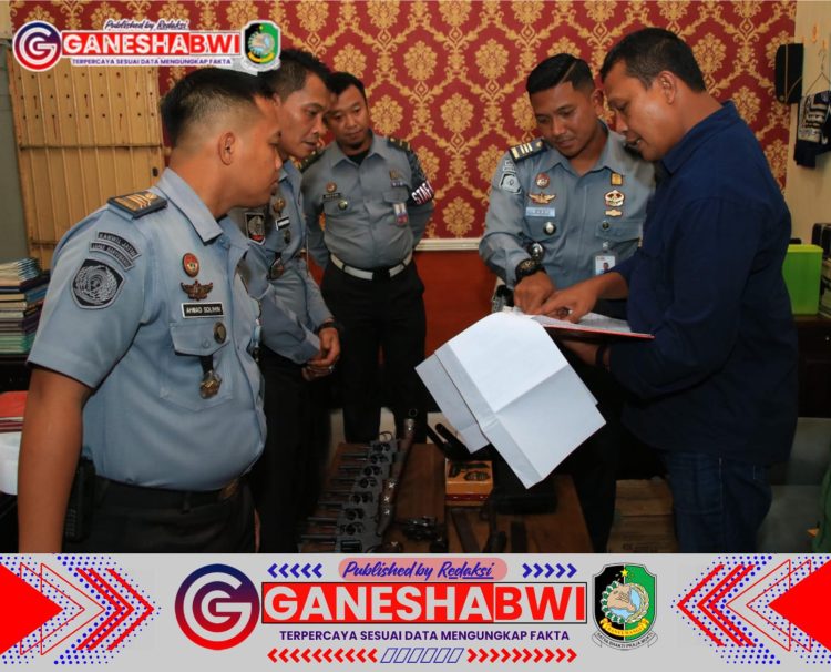 Polresta Banyuwangi Periksa Kelengkapan Administrasi Senpi di Lapas Banyuwangi