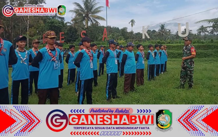 Koramil 0825/20 Songgon Berikan Pembinaan Wawasan Kebangsaan dan PBB pada LDKS SMPN 1 Songgon