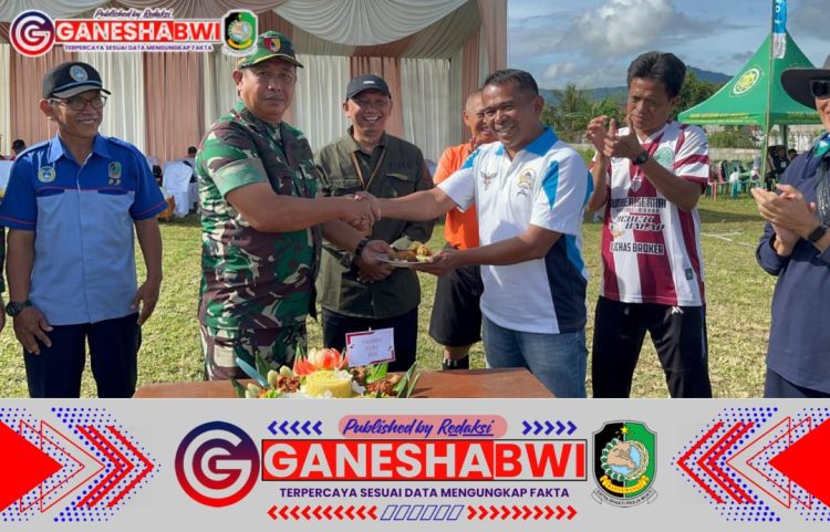 Kasdim 0825 Banyuwangi Resmi Membuka Turnamen Sepak Bola Dandim Cup 1 Mini Soccerkids 2025