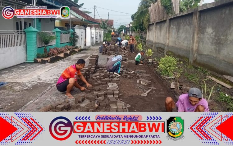 Warga Gang Kopyok Desa Purwoharjo Gelar Kerja Bakti, Wujudkan Semangat Gotong Royong