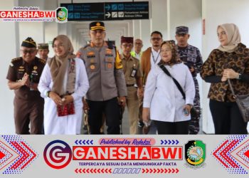 Menko Pangan Zulkifli Hasan Tinjau Program Ketahanan Pangan di Banyuwangi, Dorong Swasembada Nasional