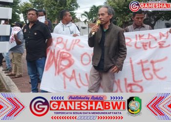Komunitas IWB Gelar Aksi Demo Kecewa dengan Jawaban Humas Kejaksaan Negeri Banyuwangi