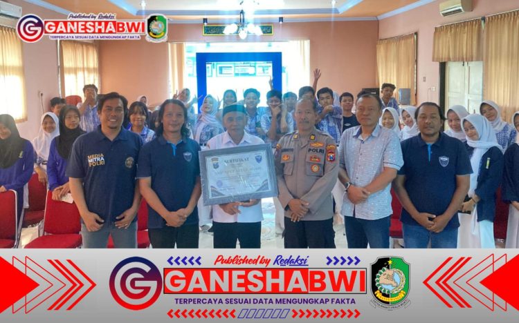 KJJT dan Polresta Banyuwangi Gelar Edukasi Jurnalistik Beretika untuk Pelajar
