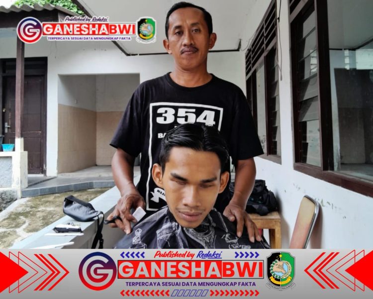 Tukang Cukur di Banyuwangi Rutin Beri Layanan Gratis bagi Lansia, Difabel, dan ODGJ