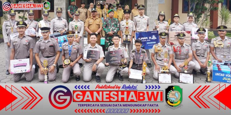 Kasdim 0825 Banyuwangi Pimpin Upacara Bendera di SMA Negeri 1 Giri Taruna Bangsa, Tekankan Nasionalisme dan Disiplin