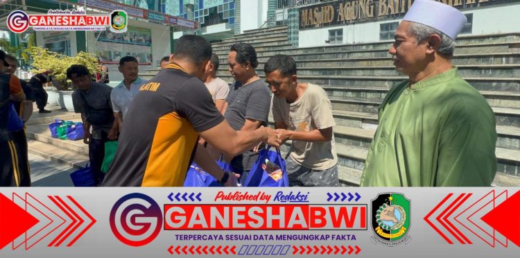 Sambut Ramadhan, Polresta Banyuwangi Gelar Bakti Sosial dan Bersih-Bersih Masjid