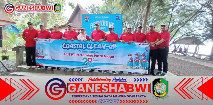 TNI AL Bersama Pertamina Patra Niaga Gelar Aksi Bersih Pantai di Banyuwangi TNI AL Bersama Pertamina Patra Niaga Gelar Aksi Bersih Pantai di Banyuwangi