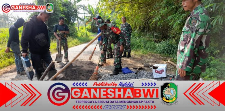 TNI Kodim 0825/Banyuwangi Gelar Karya Bhakti: Perbaiki Jalan dan Drainase di Kecamatan Giri