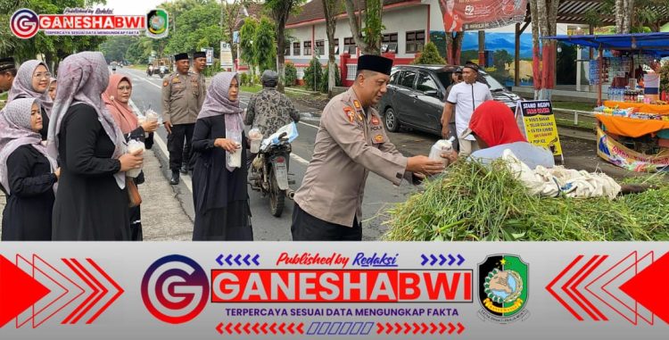 Polsek Purwoharjo Berbagi Takjil, Wujud Kepedulian di Bulan Ramadan