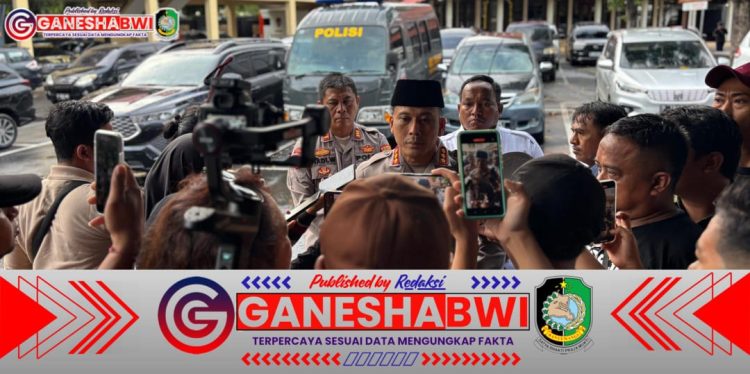 Polresta Banyuwangi Tangkap 4 Pelaku Penganiayaan di Mojopanggung Polresta Banyuwangi Tangkap 4 Pelaku Penganiayaan di Mojopanggung