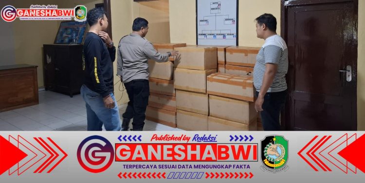 Polsek KPPP Tanjungwangi Gagalkan Penyelundupan 1.350 Botol Arak Ilegal di Pelabuhan Ketapang