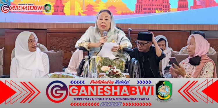 Danramil 0825/01 Kota Buka Puasa Bersama Ibu (HC) Sinta Nuriyah di Pendopo Banyuwangi