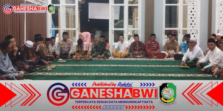 Babinsa Koramil 0825/20 Songgon Hadiri Safari Ramadhan 1446 H, Pererat Silaturahmi dengan Forpimka dan Warga
