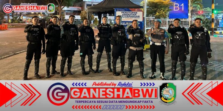 Polresta Banyuwangi Bubarkan Balap Liar, Intensifkan Patroli Malam untuk Keamanan Kota Polresta Banyuwangi Bubarkan Balap Liar, Intensifkan Patroli Malam untuk Keamanan Kota