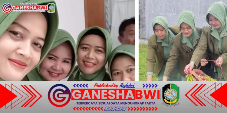 Persit KCK Ranting 10 Koramil 09 Tegaldlimo Gelar Tabur Bunga di TMP Banyuwangi, Kenang Jasa Pahlawan