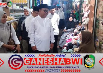 Wabup Banyuwangi Sidak Pasar, Pastikan Stok dan Harga Bahan Pokok Stabil Jelang Lebaran