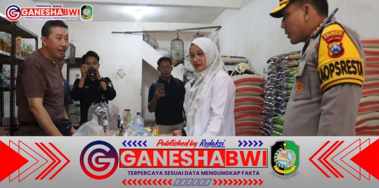 Kapolresta Banyuwangi Sidak Pasar Tradisional, Pastikan Stok dan Harga Bahan Pokok Jelang Lebaran Kapolresta Banyuwangi Sidak Pasar Tradisional, Pastikan Stok dan Harga Bahan Pokok Jelang Lebaran