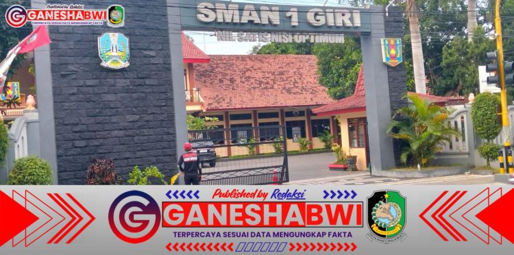 Ketua Komunitas Sadar Hukum Mengecam Keributan antar Siswa di SMA N 1 Giri yang Berakhir di Polresta Banyuwangi. Ketua Komunitas Sadar Hukum Mengecam Keributan antar Siswa di SMA N 1 Giri yang Berakhir di Polresta Banyuwangi.