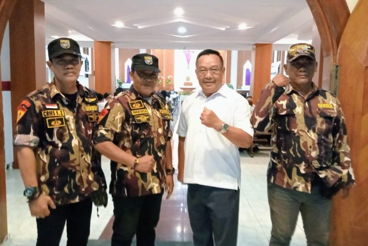 GM FKPPI Banyuwangi Tunjukkan Solidaritas Lintas Iman dalam Pengamanan Misa Kamis Putih