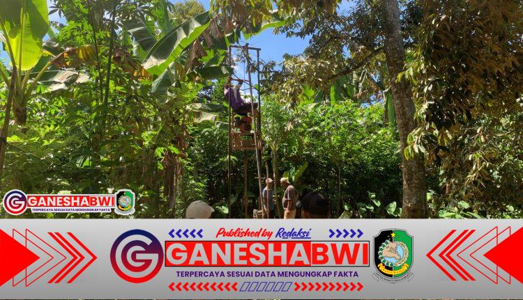 TNI Bangun Sumber Air Bersih di Desa Sarongan untuk Warga