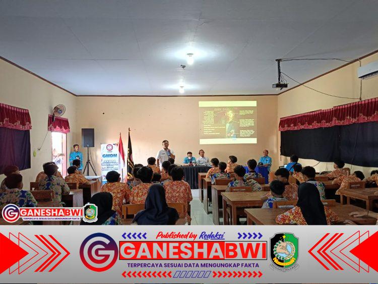 SMP PGRI 1 Cluring Gencar Sosialisasi Bahaya Narkoba Bersama GMDM dan BNNK Banyuwangi