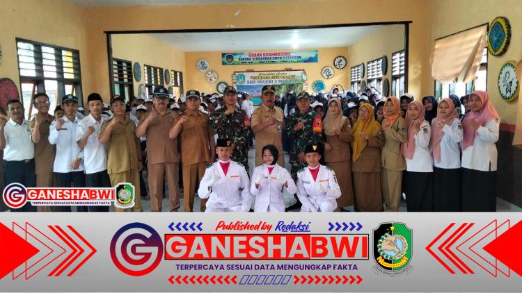 Babinsa Koramil 0825/20 Songgon Berikan Wawasan Kebangsaan Dan Pelatihan PBB Di SMP Negeri 3 Songgon