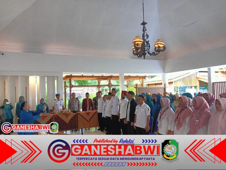 Babinsa Kalipuro Hadiri Pengukuhan Ketua Tim Pembina Posyandu Kecamatan Kalipuro 2025–2030 Babinsa Kalipuro Hadiri Pengukuhan Ketua Tim Pembina Posyandu Kecamatan Kalipuro 2025–2030