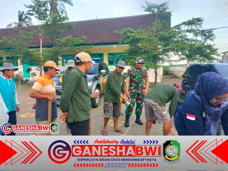 GERDAL (Gerakan Kendali Usir Tikus) di Dusun Babakan, Desa Kedayunan GERDAL (Gerakan Kendali Usir Tikus) di Dusun Babakan, Desa Kedayunan