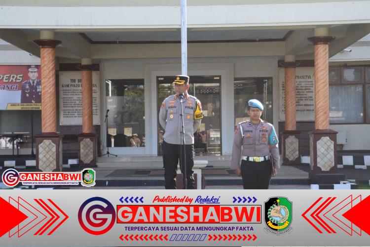 Wakapolresta Banyuwangi Tekankan Etika dan Pelayanan Prima dalam Apel Jam Pimpinan Wakapolresta Banyuwangi Tekankan Etika dan Pelayanan Prima dalam Apel Jam Pimpinan