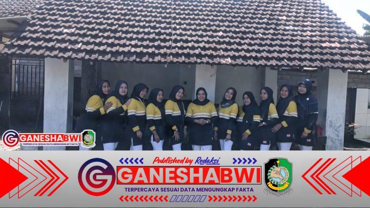 Persit Ranting 11 Bangorejo Gelar Senam Bersama, Jaga Kesehatan dan Kekompakan Persit Ranting 11 Bangorejo Gelar Senam Bersama, Jaga Kesehatan dan Kekompakan