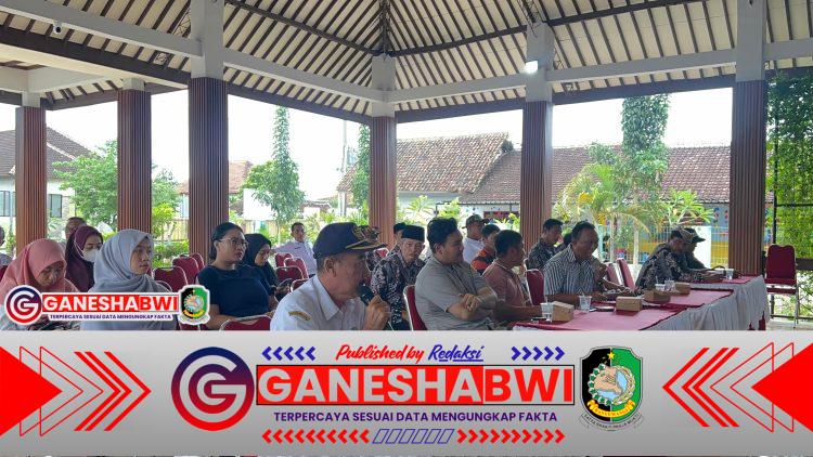 Babinsa Rogojampi Dampingi Pembentukan Koperasi Merah Putih di Watukebo Babinsa Rogojampi Dampingi Pembentukan Koperasi Merah Putih di Watukebo