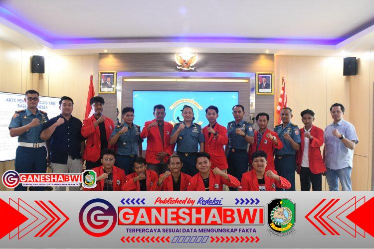 Danlanal Banyuwangi Bahas Penegakan Hukum Laut Bersama Mahasiswa Untag Danlanal Banyuwangi Bahas Penegakan Hukum Laut Bersama Mahasiswa Untag