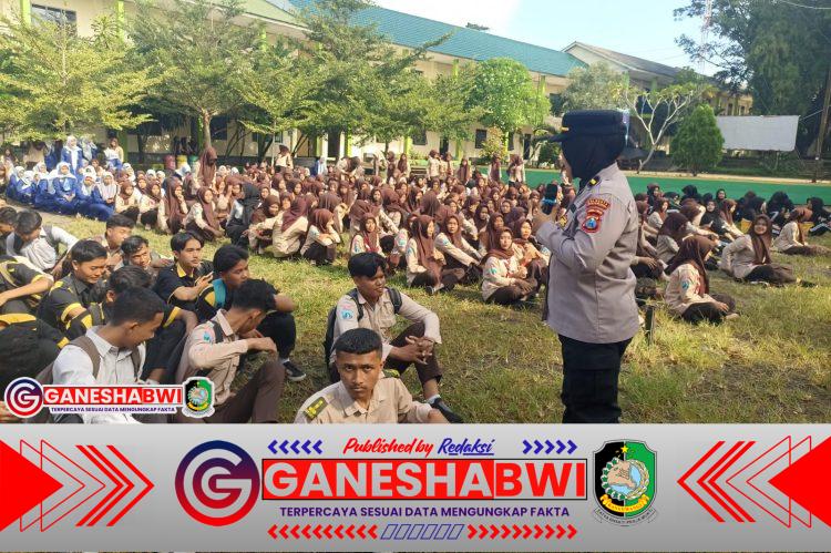 Polresta Banyuwangi Bina 750 Pelajar SMK Nurut Taqwa, Tanamkan Disiplin dan Cinta Tanah Air