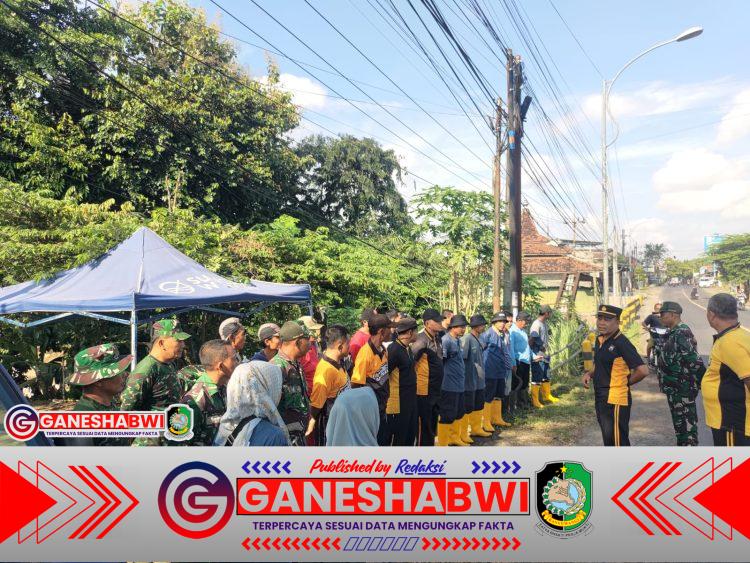 Koramil Cluring dan Sungai Watch Bersihkan Sungai Sarimulyo, Dorong Kesadaran Lingkungan Warga Koramil Cluring dan Sungai Watch Bersihkan Sungai Sarimulyo, Dorong Kesadaran Lingkungan Warga