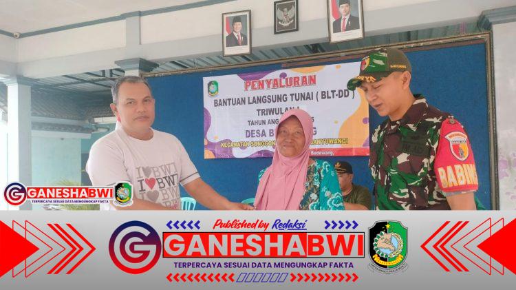 Babinsa Dampingi Penyaluran BLT di Bedewang, TNI-Pemdes Wujudkan Sinergi untuk Warga Kurang Mampu Babinsa Dampingi Penyaluran BLT di Bedewang, TNI-Pemdes Wujudkan Sinergi untuk Warga Kurang Mampu