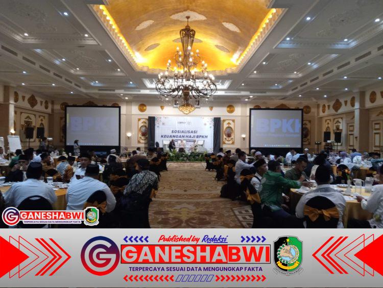 BPKH dan Komisi VIII DPR RI Sosialisasikan Dana Haji di Banyuwangi, Kritik Muncul dari Pesantren dan KBIHU