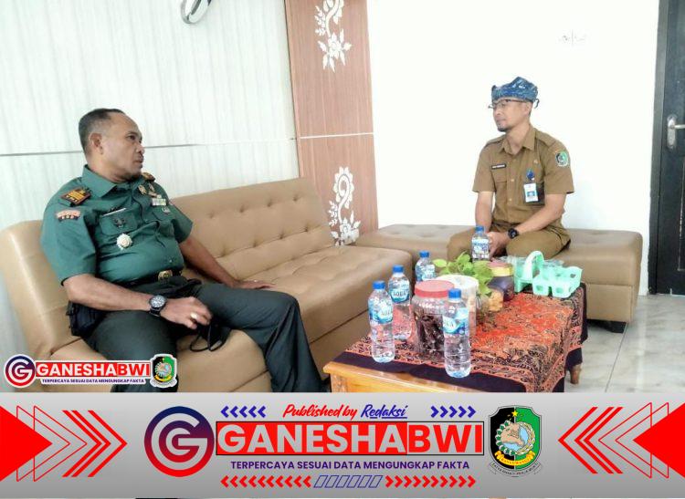 Silaturahmi Danramil 0825/14 Kabat Kapten Czi Dulmajid di Desa Dadapan dan Pakistaji Silaturahmi Danramil 0825/14 Kabat Kapten Czi Dulmajid di Desa Dadapan dan Pakistaji