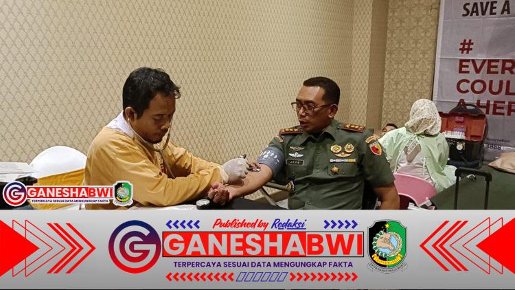 Rayakan HUT ke-7, Hotel Aston Banyuwangi Gelar Donor Darah Bersama Dandim 0825