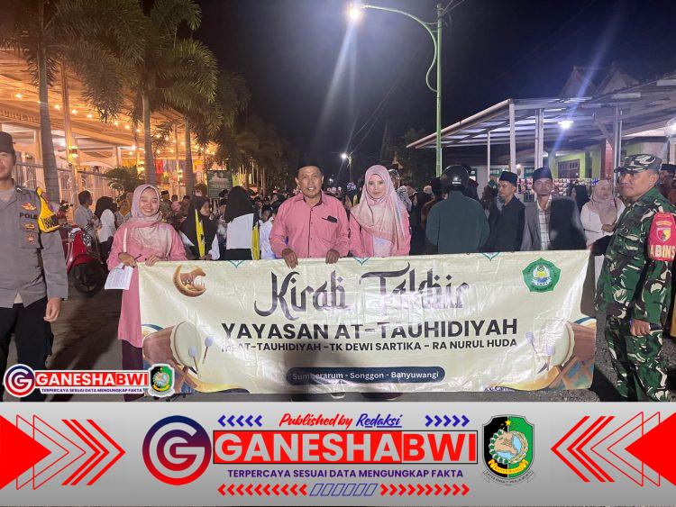 Babinsa Songgon Kawal Takbir Keliling Idul Adha, 500 Warga Sumberarum Meriahkan Tradisi Babinsa Songgon Kawal Takbir Keliling Idul Adha, 500 Warga Sumberarum Meriahkan Tradisi